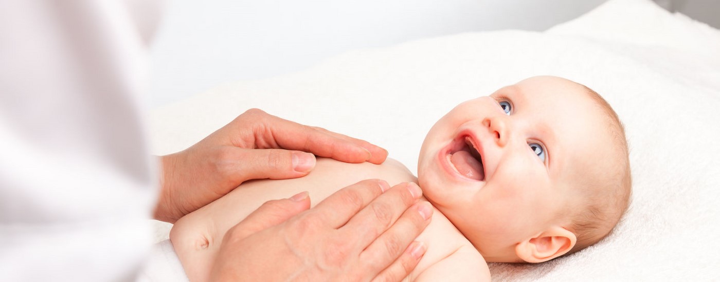 Ostéopathie bébé nourrisson naissance